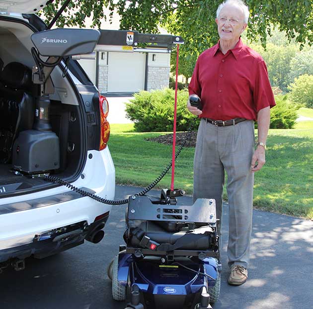 phoenix class 3 trailer hitch scooter wheelchair lift