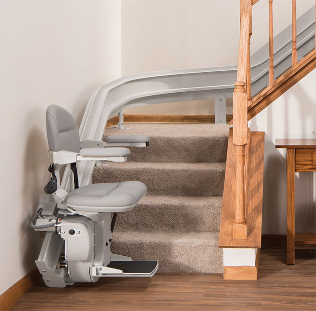 curved indoor Phoenix chair 180 stairlift landing stairway 90 degree turn custom staircase